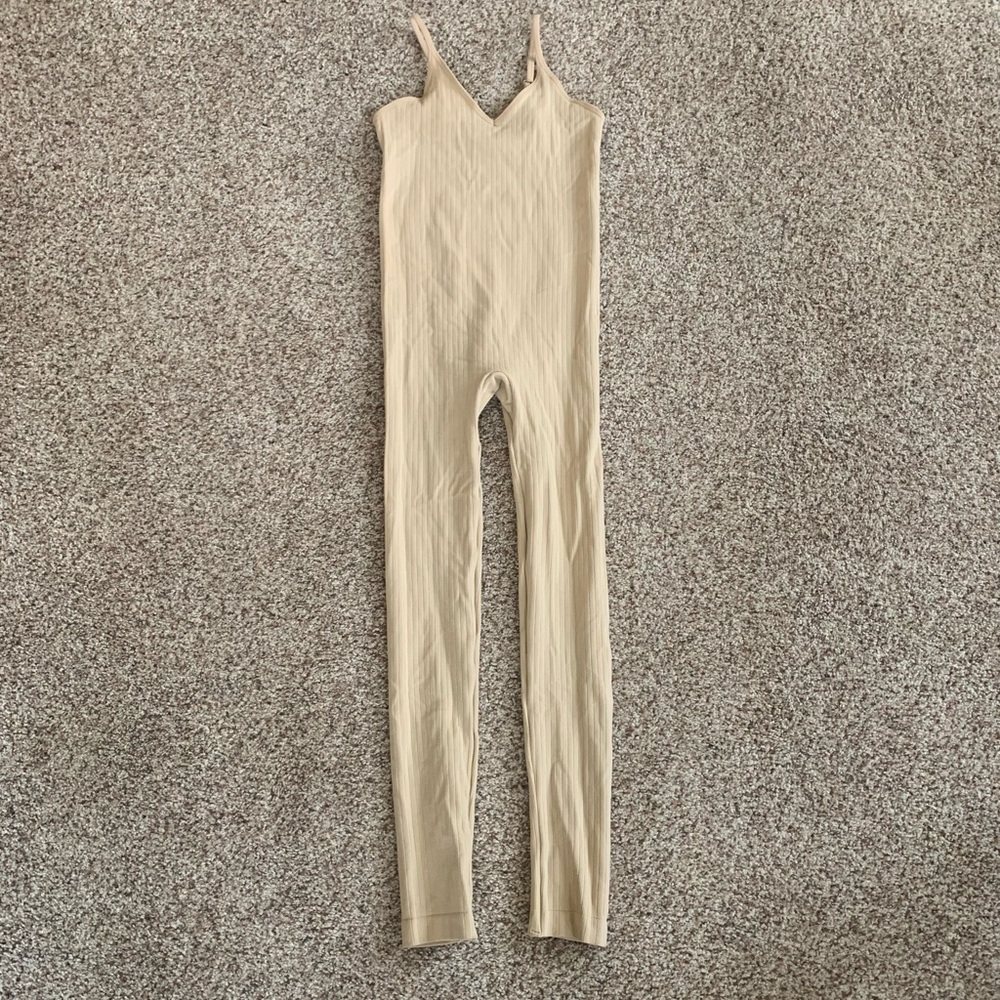 Basic cream ribbed jumpsuit